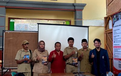 Diponegoro University Student Compiled A Guide Book of Landslide Disaster Risk Mapping and Mitigation as Community Service Program at  Lerep Village